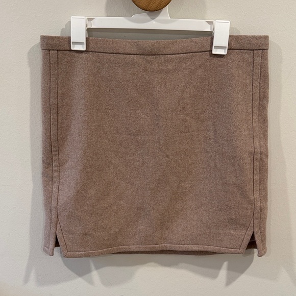 J. Crew Women’s Wool Mini Skirt Tan Beige Melange Lined Skirt Size 12 - Picture 1 of 8